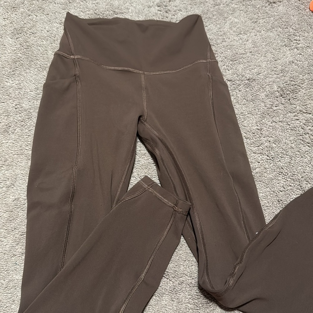 lululemon Align w/ pockets 25”